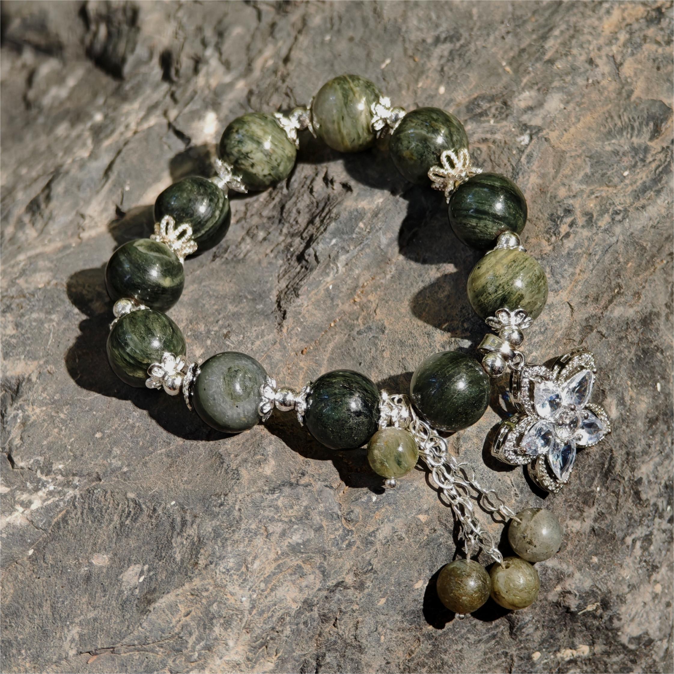 Mistflower Bloom – Xiuyan Jade Bracelet by ImperfectRealm