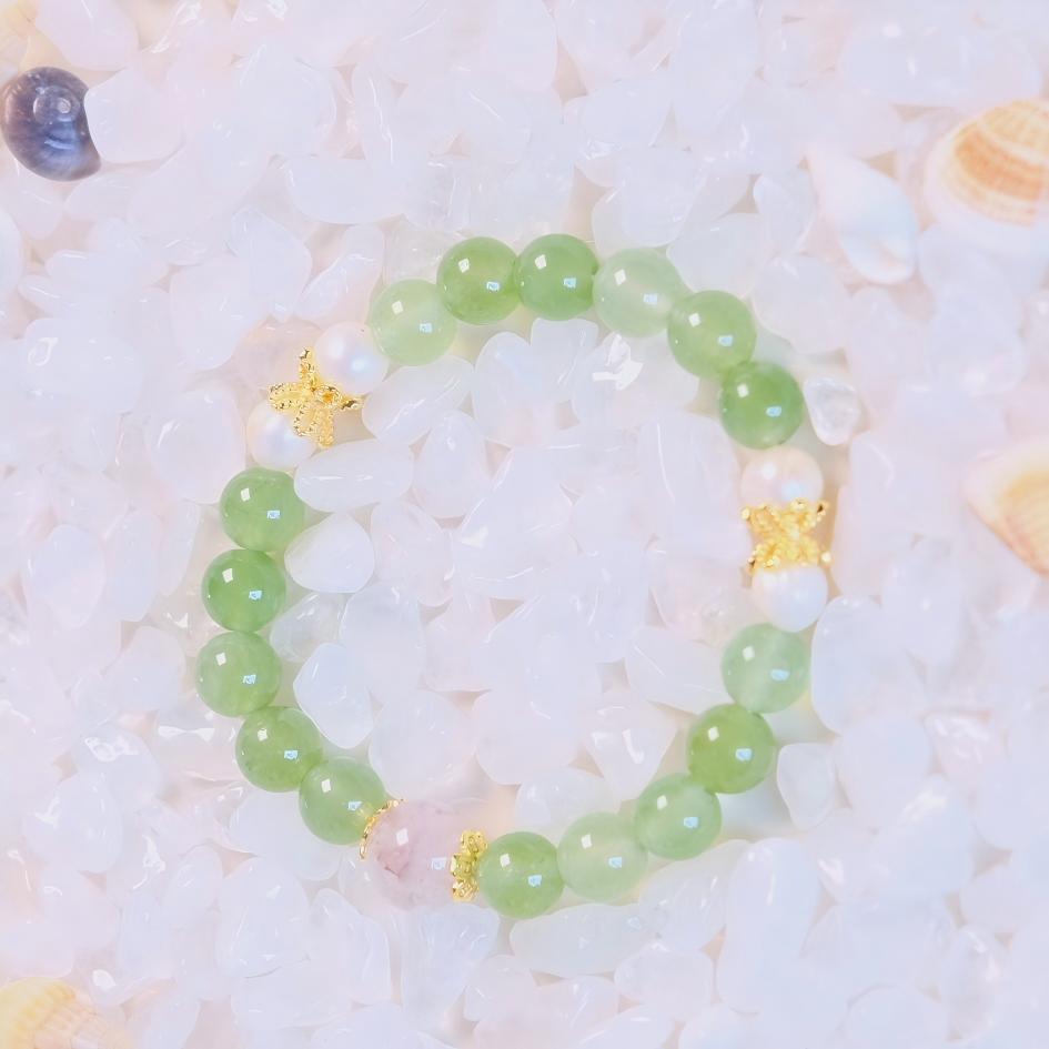 Verdant Bloom – Green Chalcedony Bracelet by ImperfectRealm