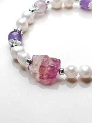Moonlit Fox – Freshwater Pearl & Fluorite Fox Bracelet