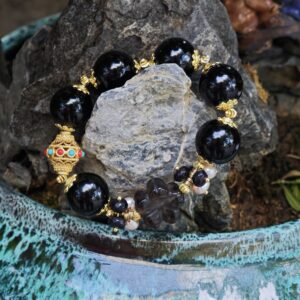 Moonshade Bloom – Smoky Quartz & Pearl Cluster Bracelet
