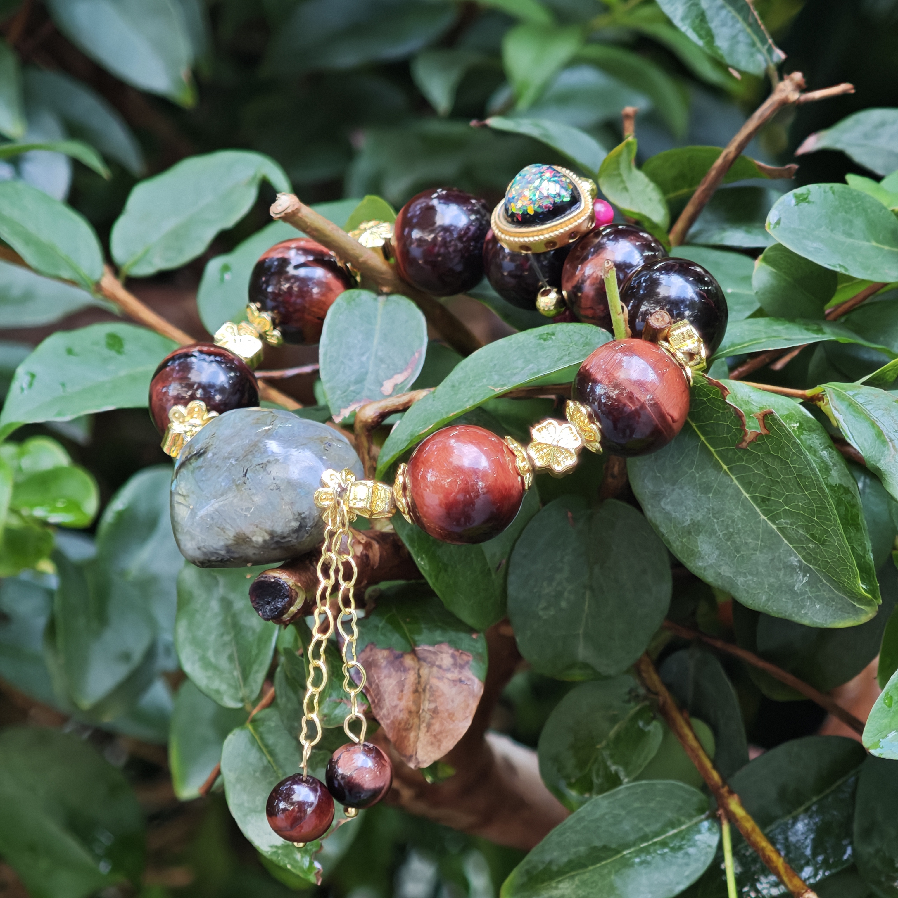 Flame Heart – Red Tiger’s Eye & Labradorite Moonstone Bracelet by ImperfectRealm