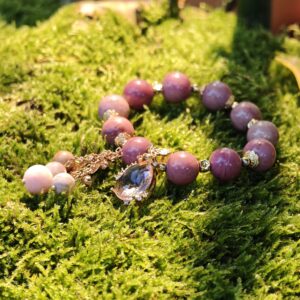 Rose Whisper – Rhodonite Bracelet