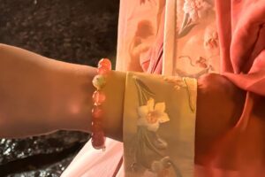 Red Muse – Agate & Chalcedony Bracelet