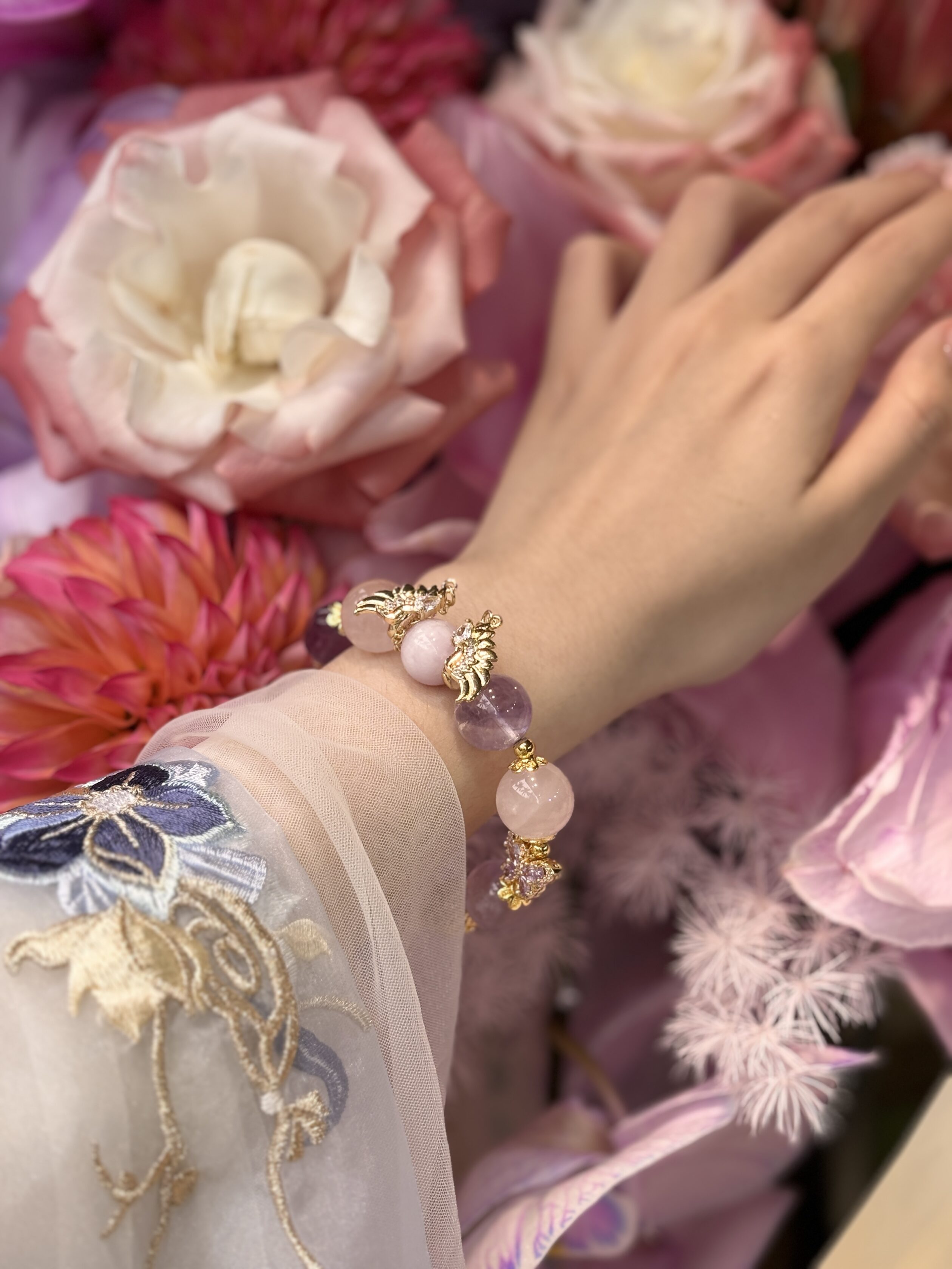 Starlit Bloom – Rose Star Quartz & Amethyst Bracelet by ImperfectRealm