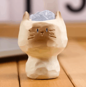 Tippy Jar Cat – Handmade Crystal Desk Pet