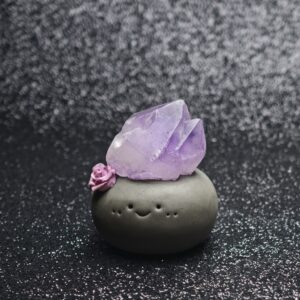 Uruguayan Amethyst – Amethyst Crystal Desk Pet